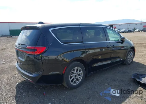 2024 Chrysler Pacifica Touring L z USA, uszkodzony, nr VIN 2C4RC1BG1RR159451